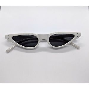 Nwt White Small Frame Sunnies